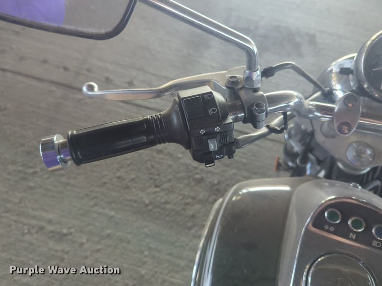 image for item EQ2127 2005 Kawsaki Eliminator motorcycle