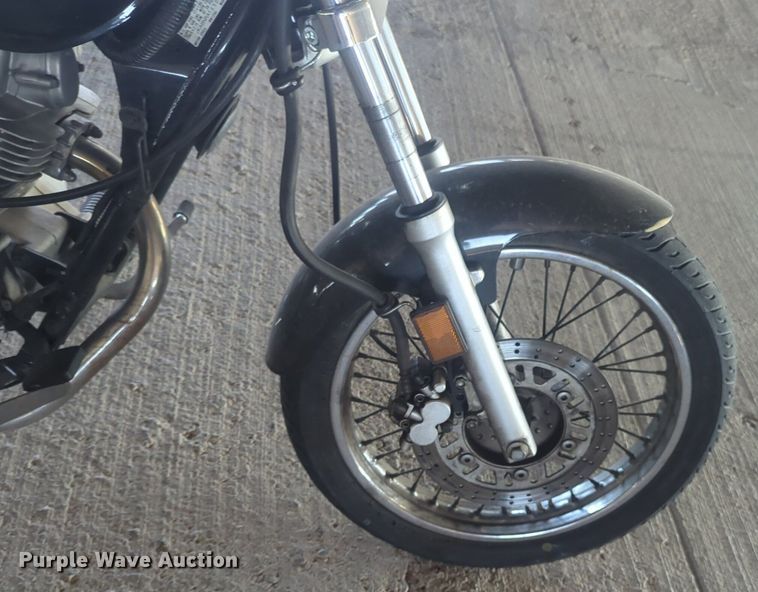 image for item EQ2127 2005 Kawsaki Eliminator motorcycle