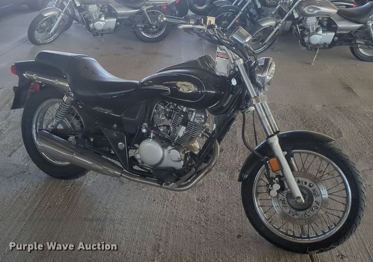 image for item EQ2128 2005 Kawasaki Eliminator motorcycle