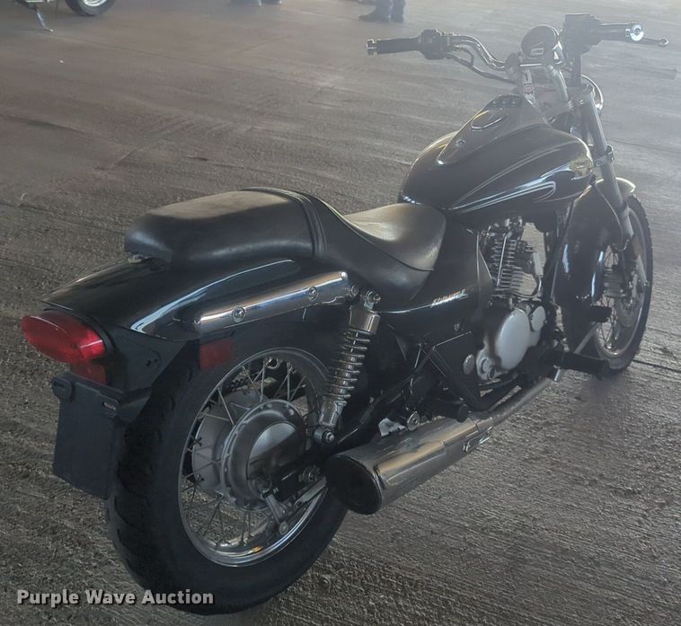 image for item EQ2128 2005 Kawasaki Eliminator motorcycle