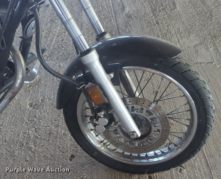 image for item EQ2128 2005 Kawasaki Eliminator motorcycle