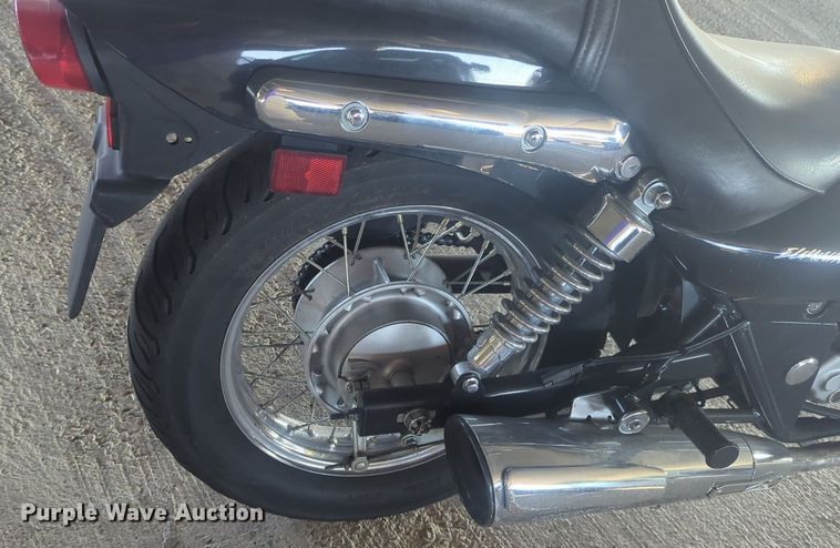 image for item EQ2128 2005 Kawasaki Eliminator motorcycle