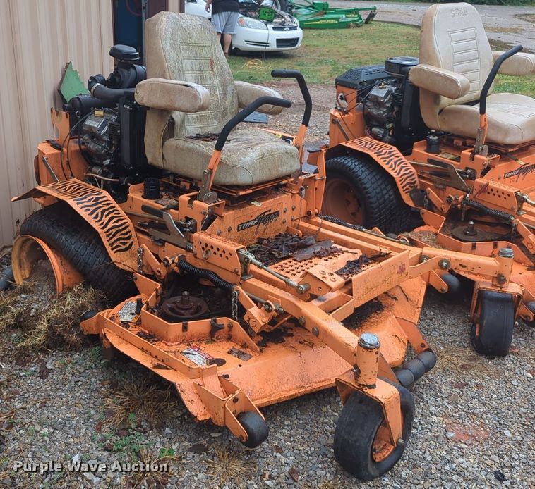 image for item EQ2202 Scag Turf Tiger ZTR lawn mower