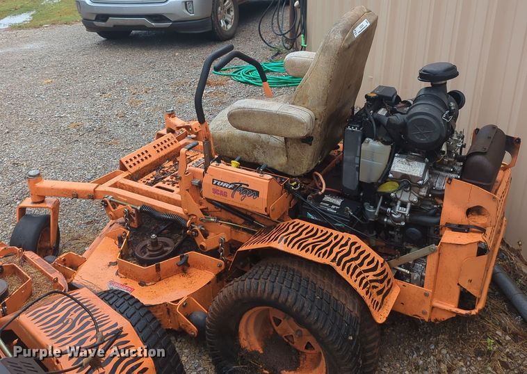 image for item EQ2202 Scag Turf Tiger ZTR lawn mower