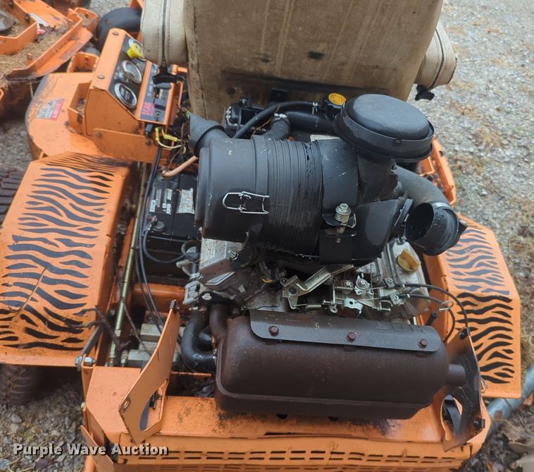 image for item EQ2202 Scag Turf Tiger ZTR lawn mower