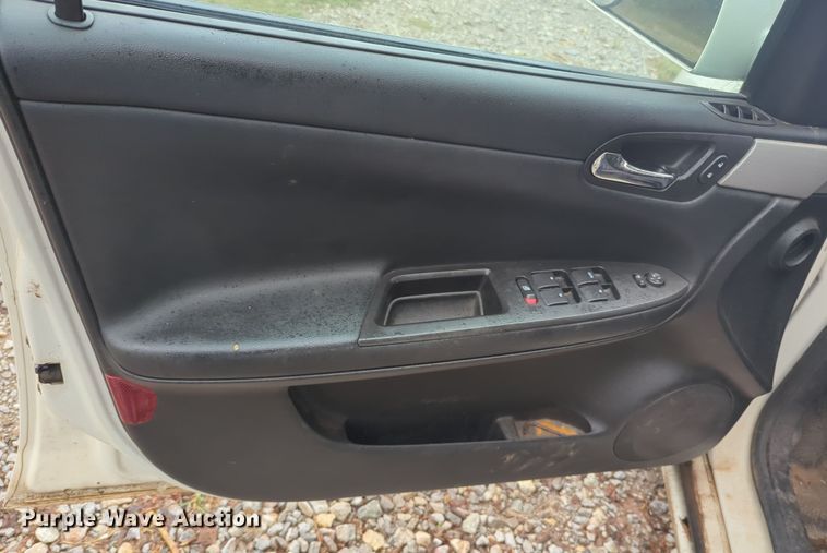 image for item EQ2203 2008 Chevrolet Impala Police 