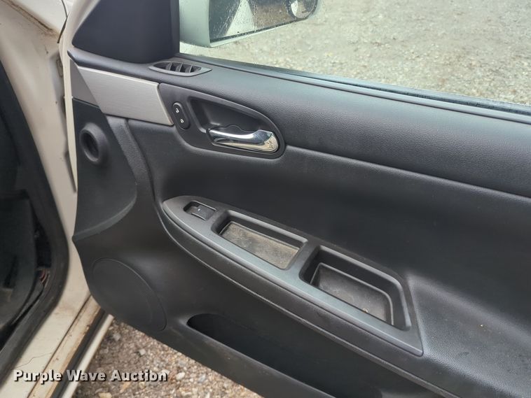 image for item EQ2203 2008 Chevrolet Impala Police 