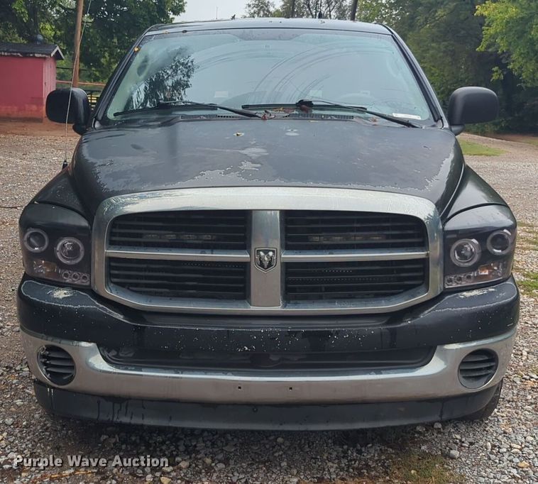 image for item EQ2204 2006 Dodge Ram 1500 Quad Cab pickup truck