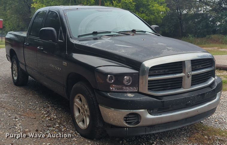 image for item EQ2204 2006 Dodge Ram 1500 Quad Cab pickup truck