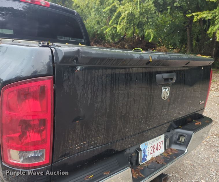 image for item EQ2204 2006 Dodge Ram 1500 Quad Cab pickup truck