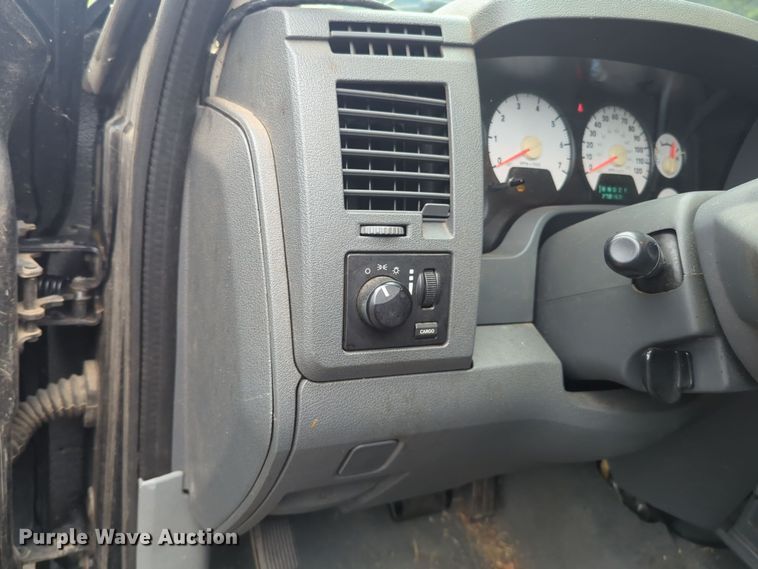 image for item EQ2204 2006 Dodge Ram 1500 Quad Cab pickup truck