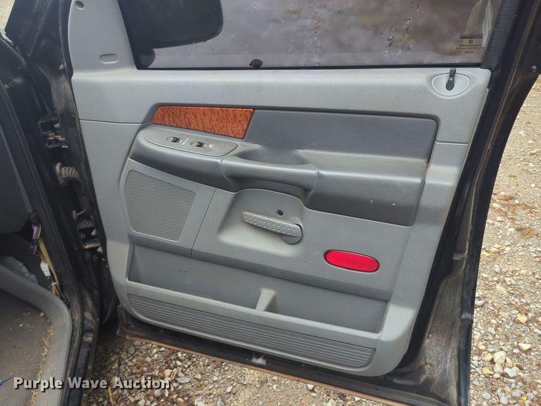 image for item EQ2204 2006 Dodge Ram 1500 Quad Cab pickup truck