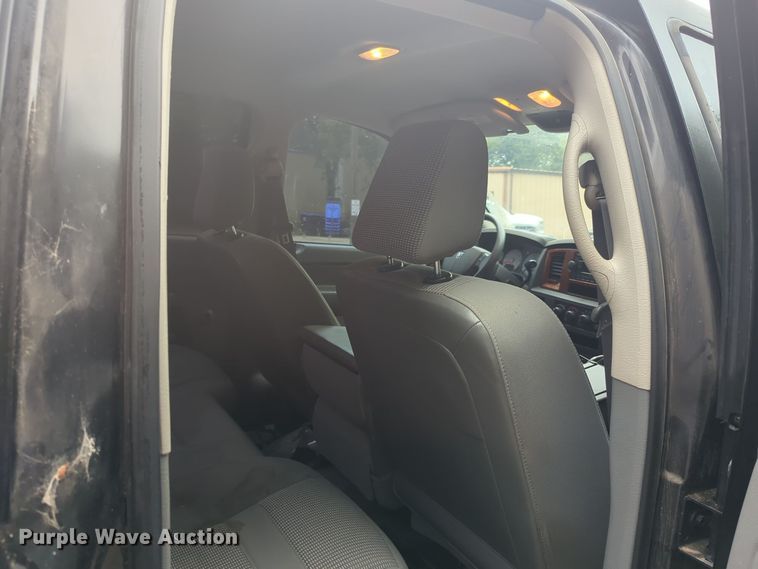 image for item EQ2204 2006 Dodge Ram 1500 Quad Cab pickup truck