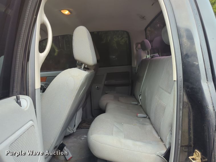 image for item EQ2204 2006 Dodge Ram 1500 Quad Cab pickup truck