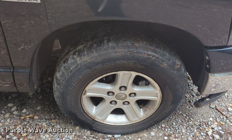 image for item EQ2204 2006 Dodge Ram 1500 Quad Cab pickup truck