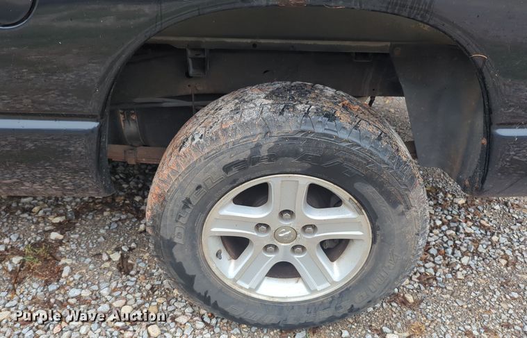 image for item EQ2204 2006 Dodge Ram 1500 Quad Cab pickup truck