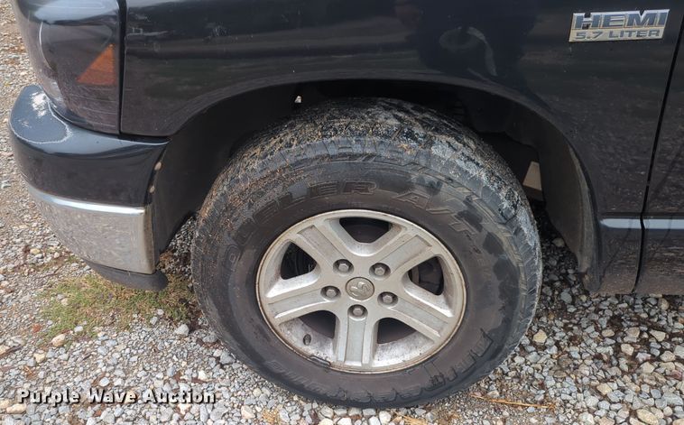 image for item EQ2204 2006 Dodge Ram 1500 Quad Cab pickup truck