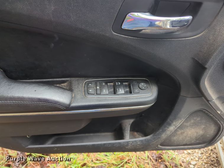 image for item EQ2205 2013 Dodge Charger Police 