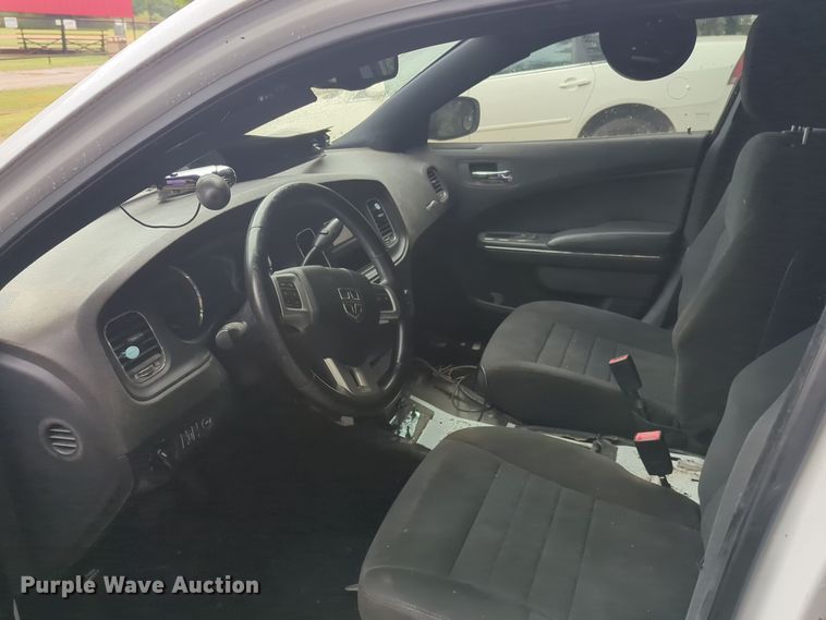 image for item EQ2205 2013 Dodge Charger Police 