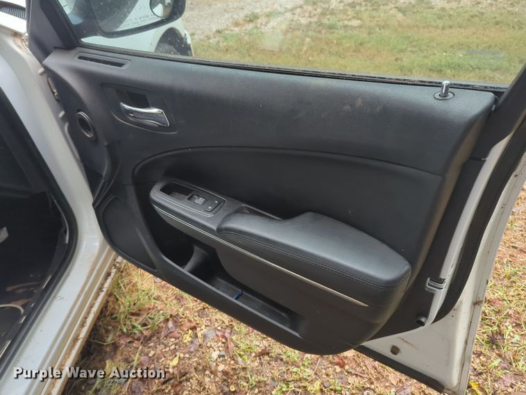 image for item EQ2205 2013 Dodge Charger Police 