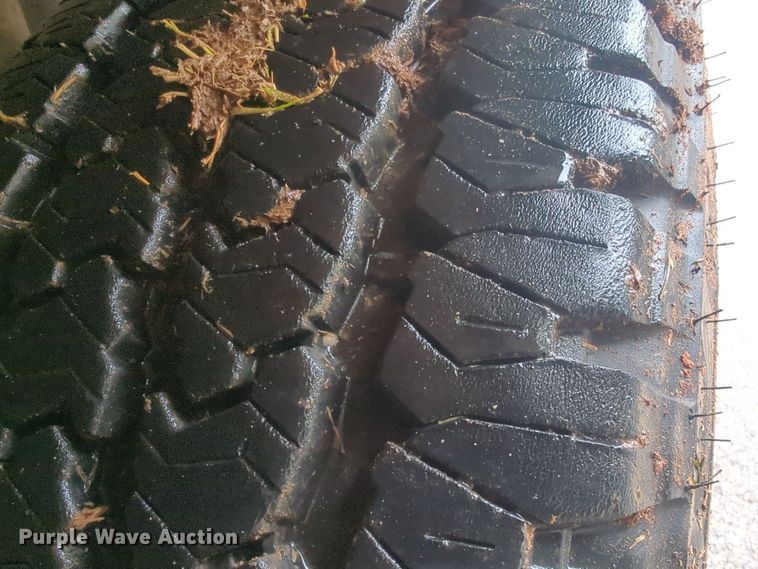 image for item EQ2207 2005 Chevrolet Silverado 1500 Ext. Cab pickup truck