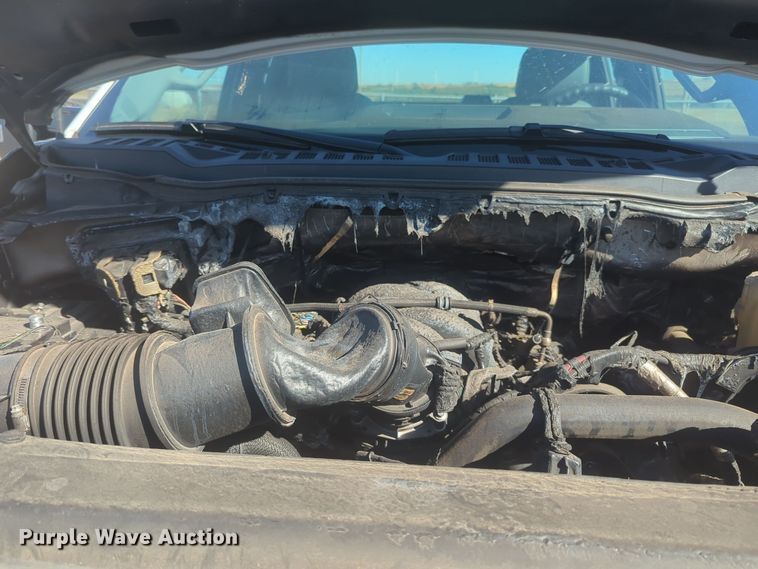 image for item EQ2213 2023 Ford  F550 truck cab and chassis