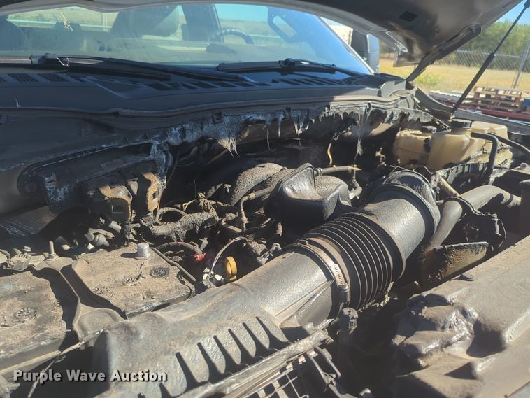 image for item EQ2213 2023 Ford  F550 truck cab and chassis