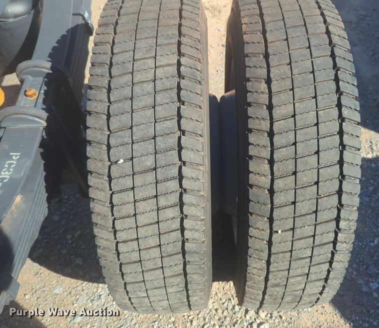 image for item EQ2213 2023 Ford  F550 truck cab and chassis