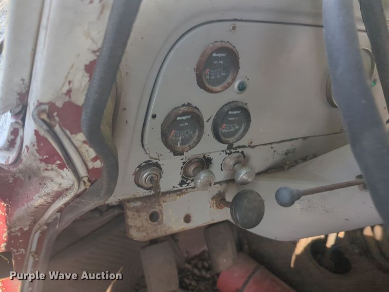 image for item EQ2270 1977 International Harvester Loadstar 1600  dump truck