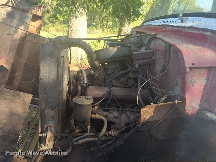 image for item EQ2270 1977 International Harvester Loadstar 1600  dump truck