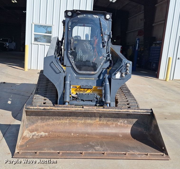 image for item EQ2299 2021 John Deere 333G tracked skid steer loader