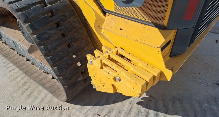 image for item EQ2299 2021 John Deere 333G tracked skid steer loader