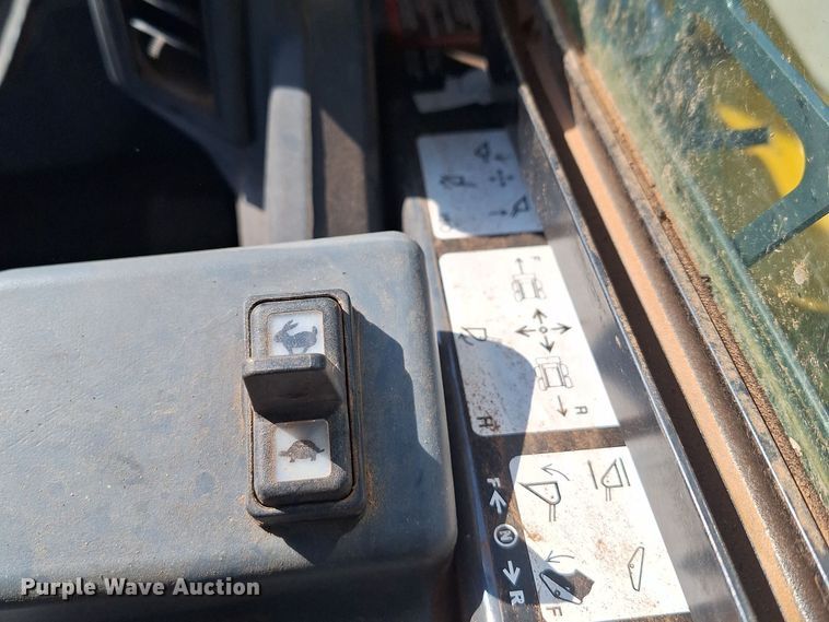 image for item EQ2299 2021 John Deere 333G tracked skid steer loader