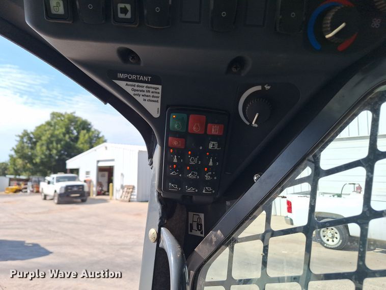 image for item EQ2299 2021 John Deere 333G tracked skid steer loader