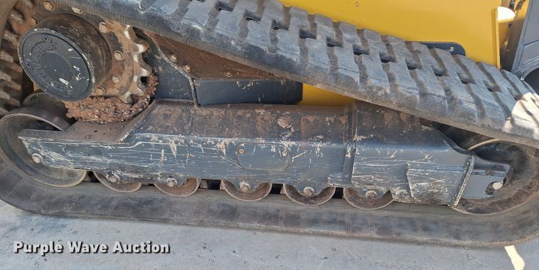 image for item EQ2299 2021 John Deere 333G tracked skid steer loader