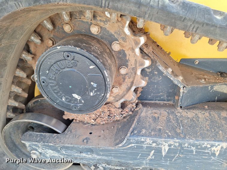 image for item EQ2299 2021 John Deere 333G tracked skid steer loader