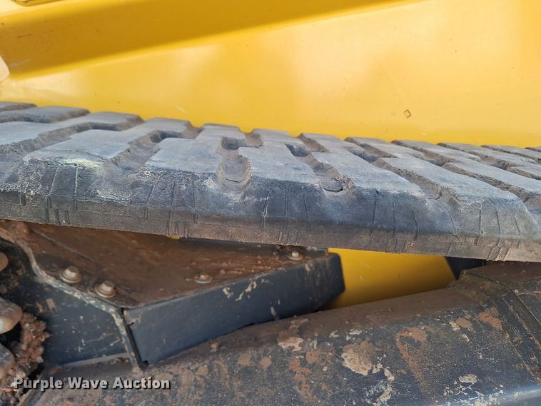 image for item EQ2299 2021 John Deere 333G tracked skid steer loader