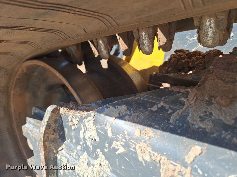 image for item EQ2299 2021 John Deere 333G tracked skid steer loader