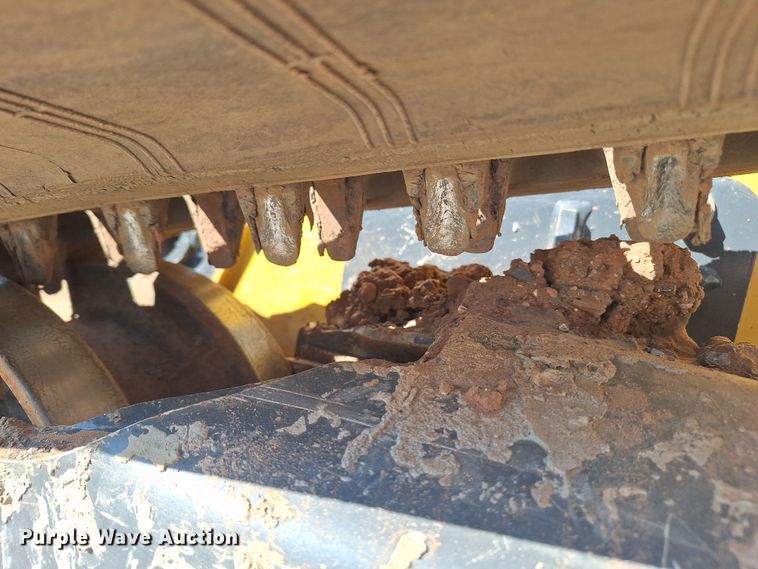 image for item EQ2299 2021 John Deere 333G tracked skid steer loader