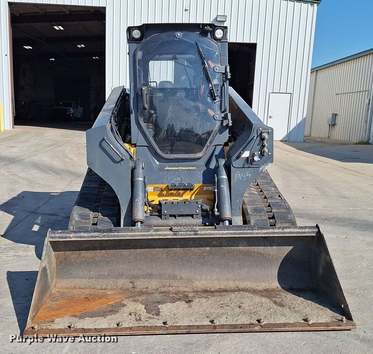 image for item EQ2300 2018 John Deere 333G tracked skid steer loader