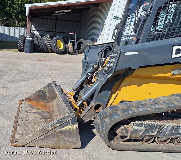 image for item EQ2300 2018 John Deere 333G tracked skid steer loader