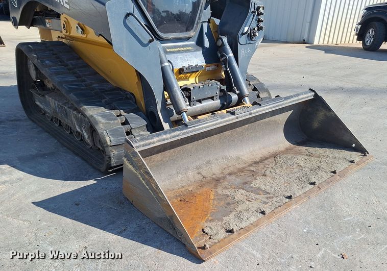 image for item EQ2300 2018 John Deere 333G tracked skid steer loader