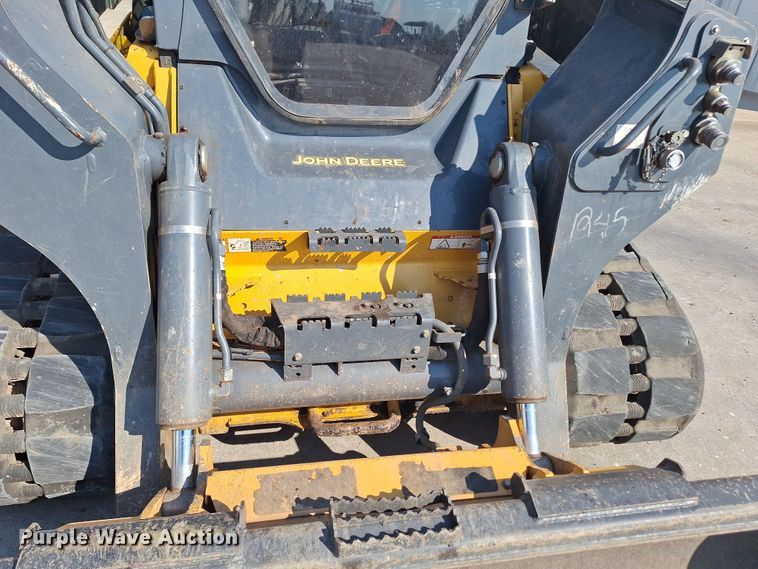 image for item EQ2300 2018 John Deere 333G tracked skid steer loader