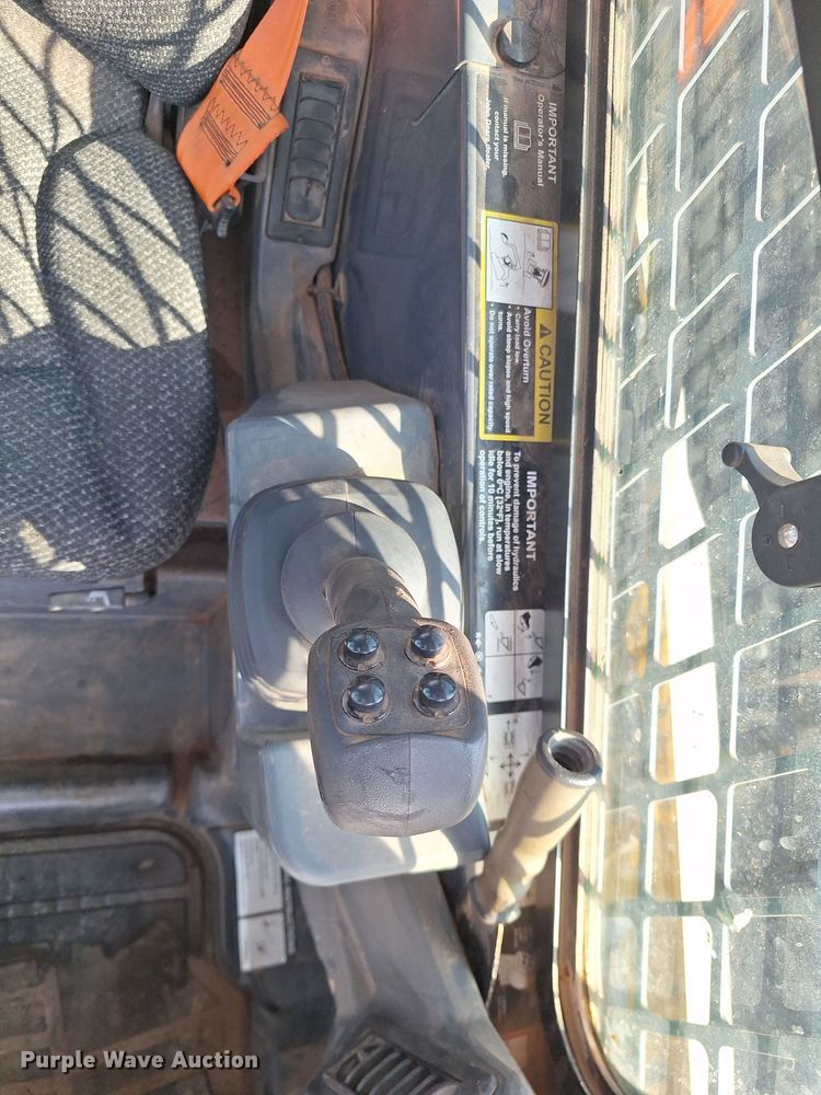 image for item EQ2300 2018 John Deere 333G tracked skid steer loader