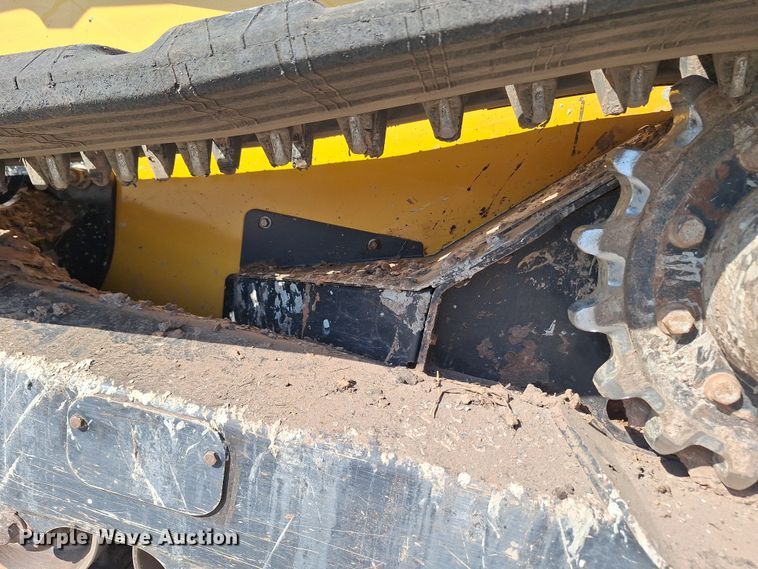 image for item EQ2300 2018 John Deere 333G tracked skid steer loader