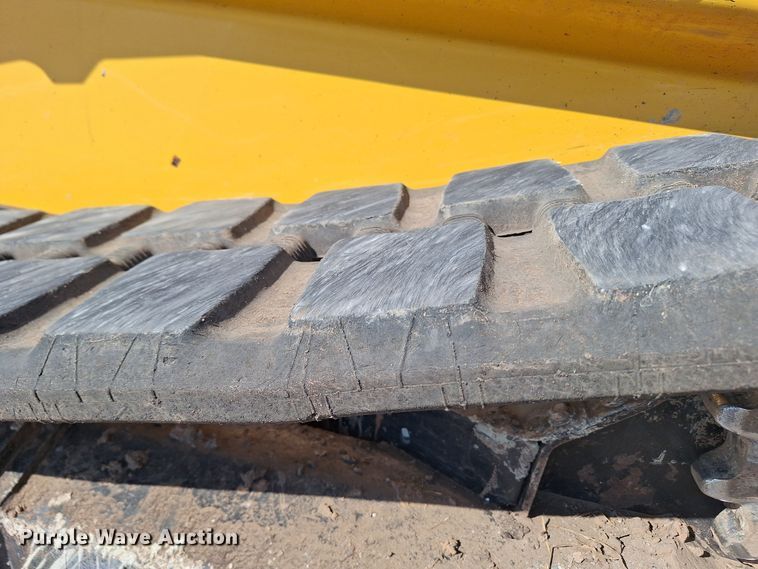 image for item EQ2300 2018 John Deere 333G tracked skid steer loader