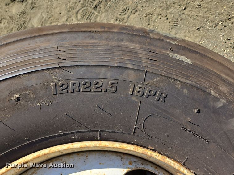 image for item EQ2506 (3) tires