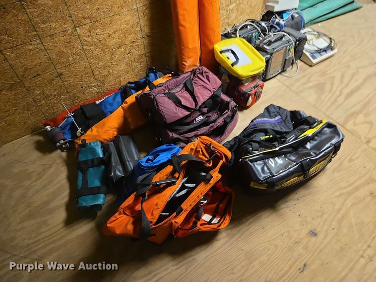 image for item EQ3518 EMS equipment 