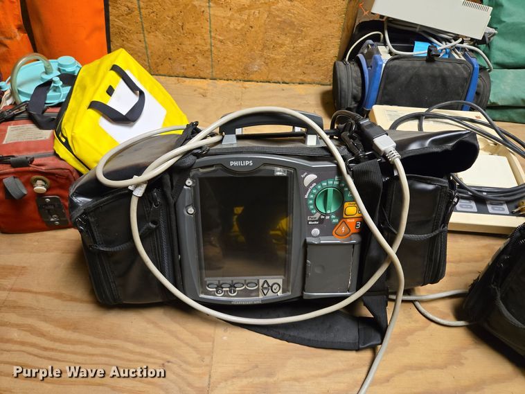 image for item EQ3518 EMS equipment 