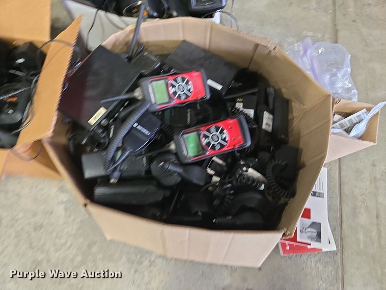 image for item EQ3521 Approximately 35 two way radios 